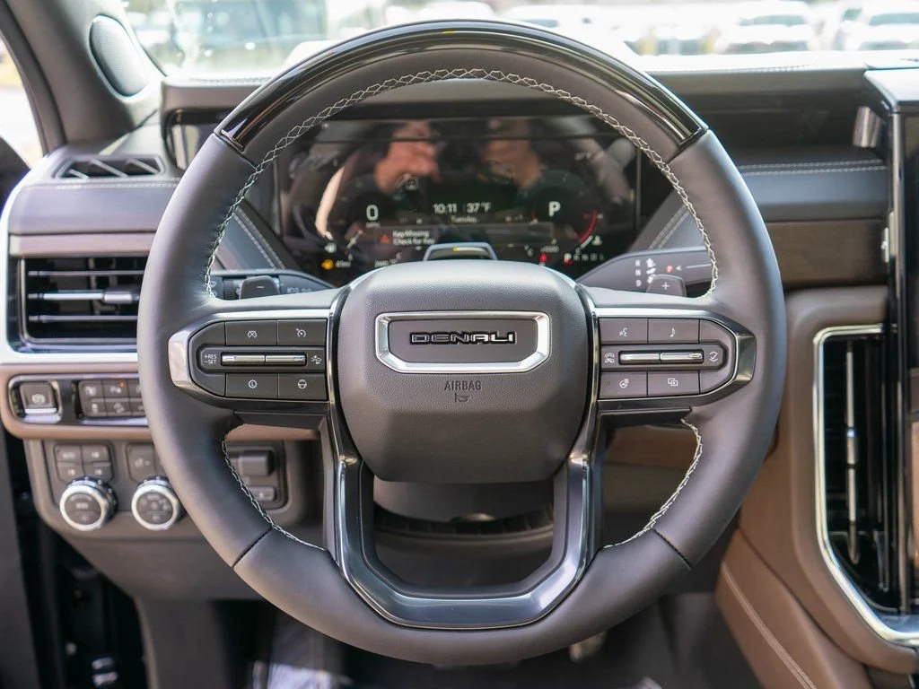 2026 GMC Yukon XL Denali Ultimate - Photo 19