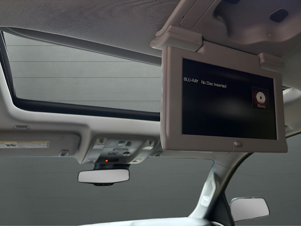 Used 2015 Iridium Metallic GMC Denali image 12