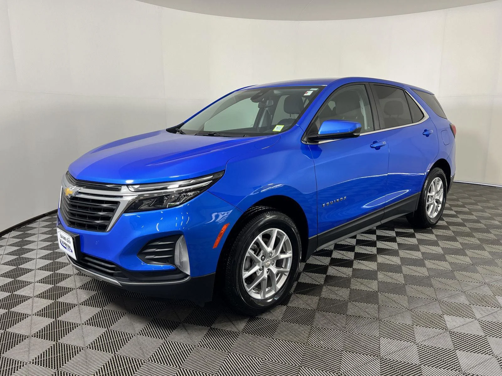 Used 2024 Riptide Blue Metallic Chevrolet LT image 28