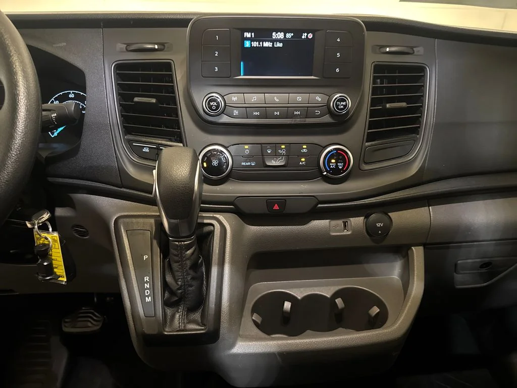 Certified Used 2025 White Ford Base image 27