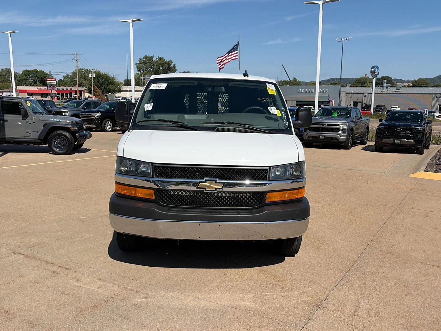 Used 2025 Summit White Chevrolet WT image 8