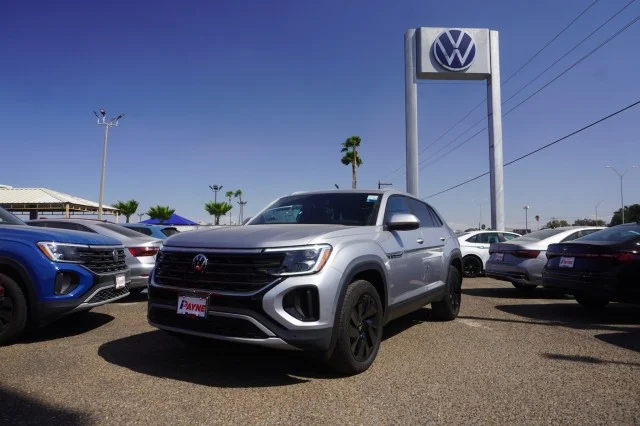 2026 Volkswagen Atlas Cross Sport SE w/Tech