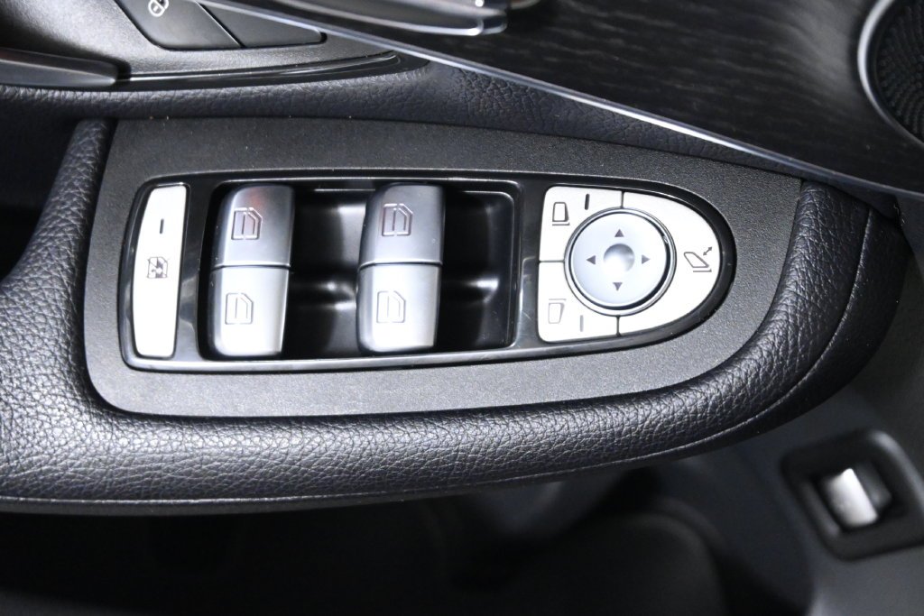 Certified Used 2021 Black Mercedes-Benz GLC 300 image 29