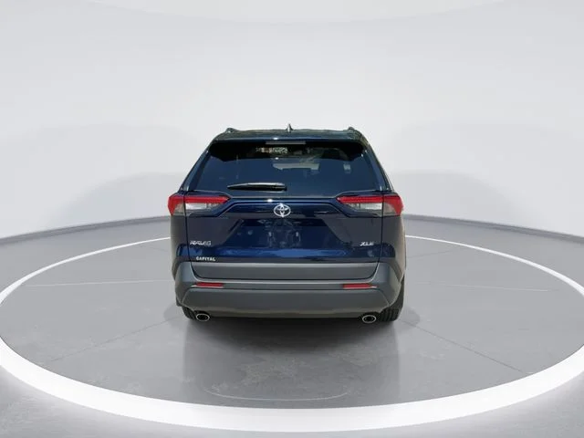 Used 2025 Blue Toyota XLE Premium image 7