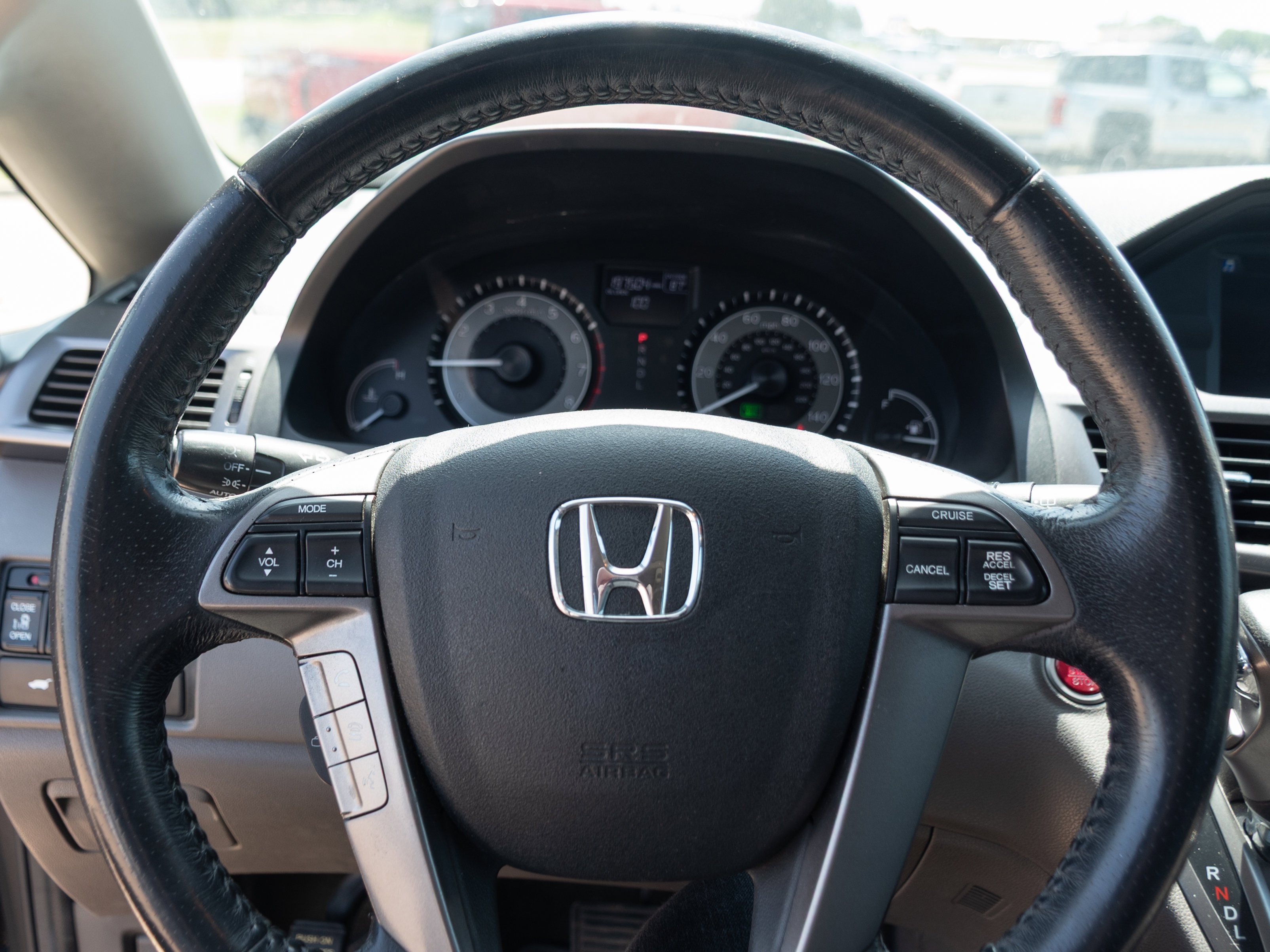 2014 Honda Odyssey EX-L - Photo 12