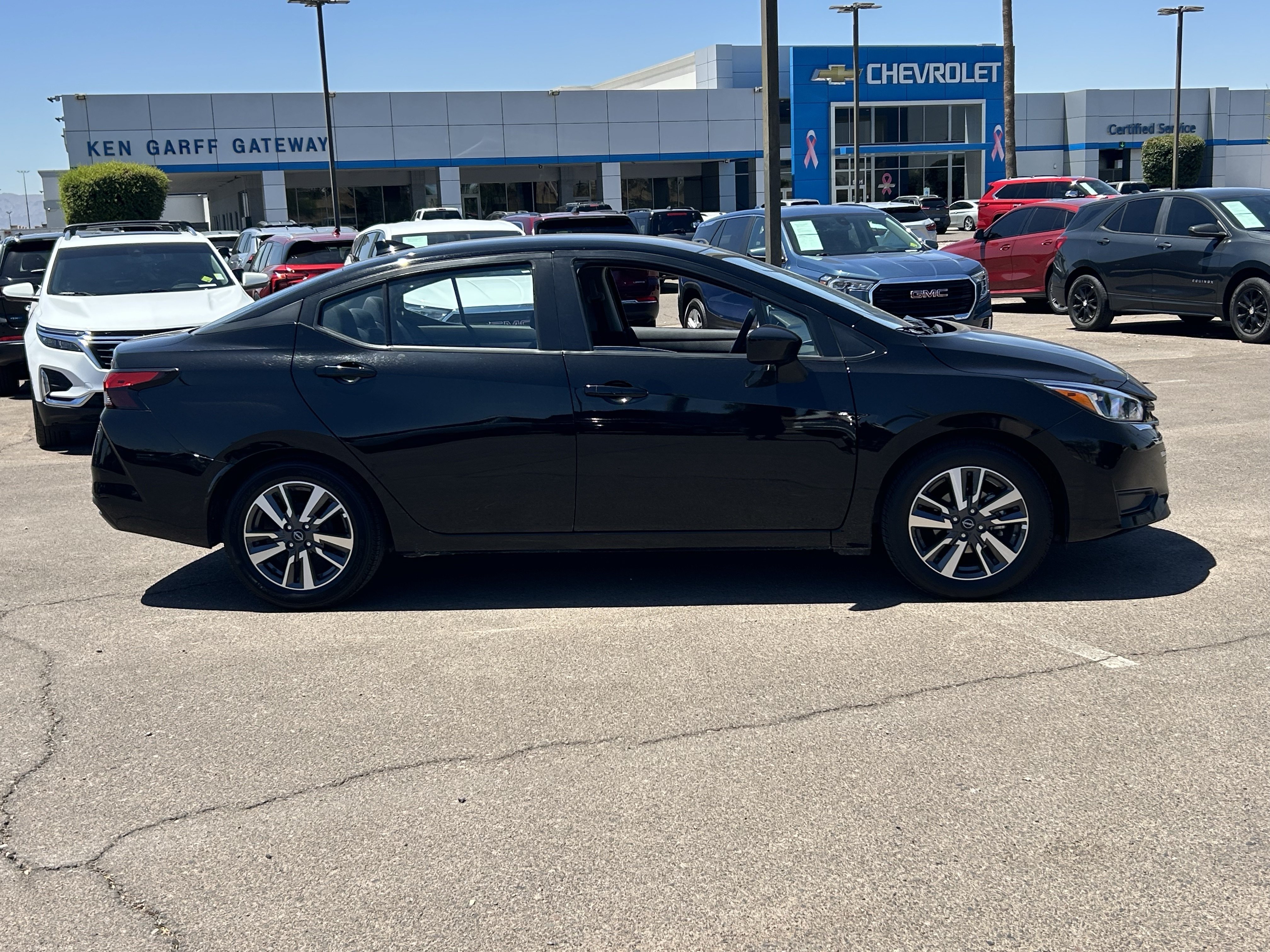 2024 Nissan Versa Sedan SV - Photo 6