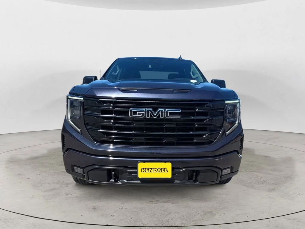 Certified Used 2023 Titanium Rush Metallic GMC Elevation image 8