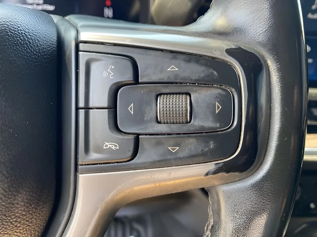 Used 2024 White Chevrolet LT image 19