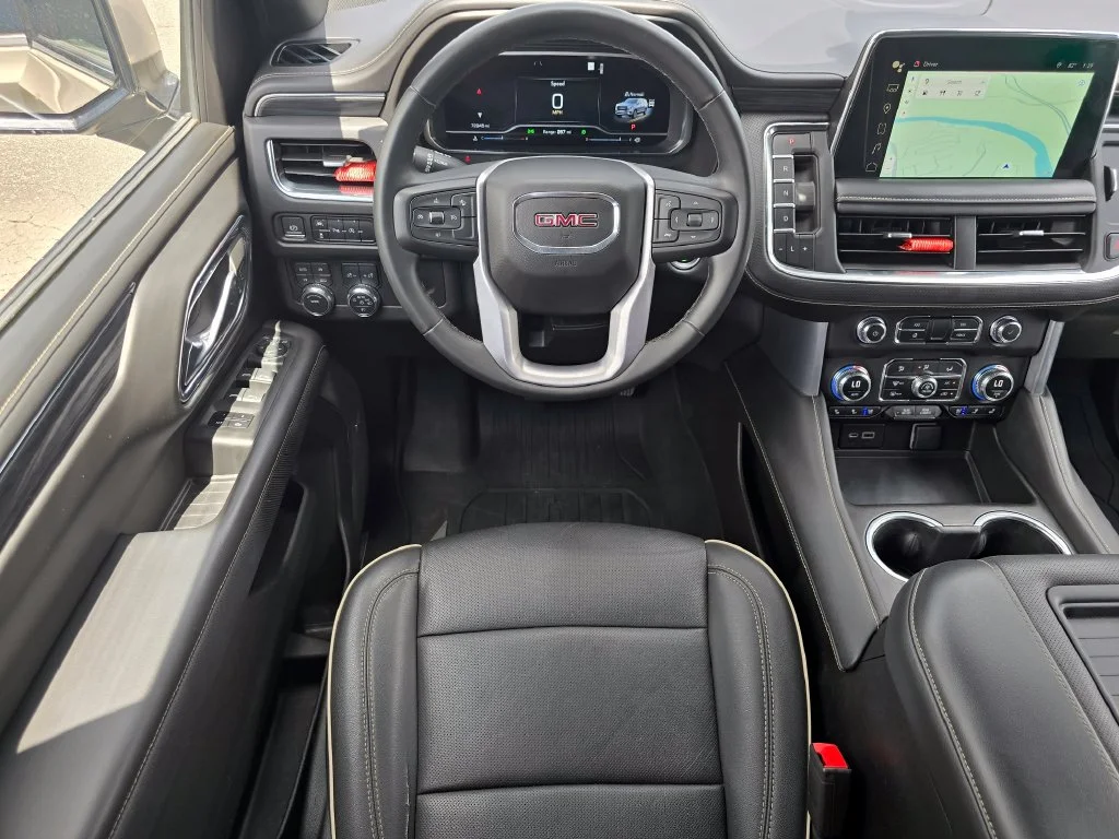 Used 2023 Beige GMC SLT image 34