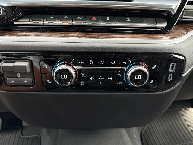 New 2026 White GMC Elevation image 14