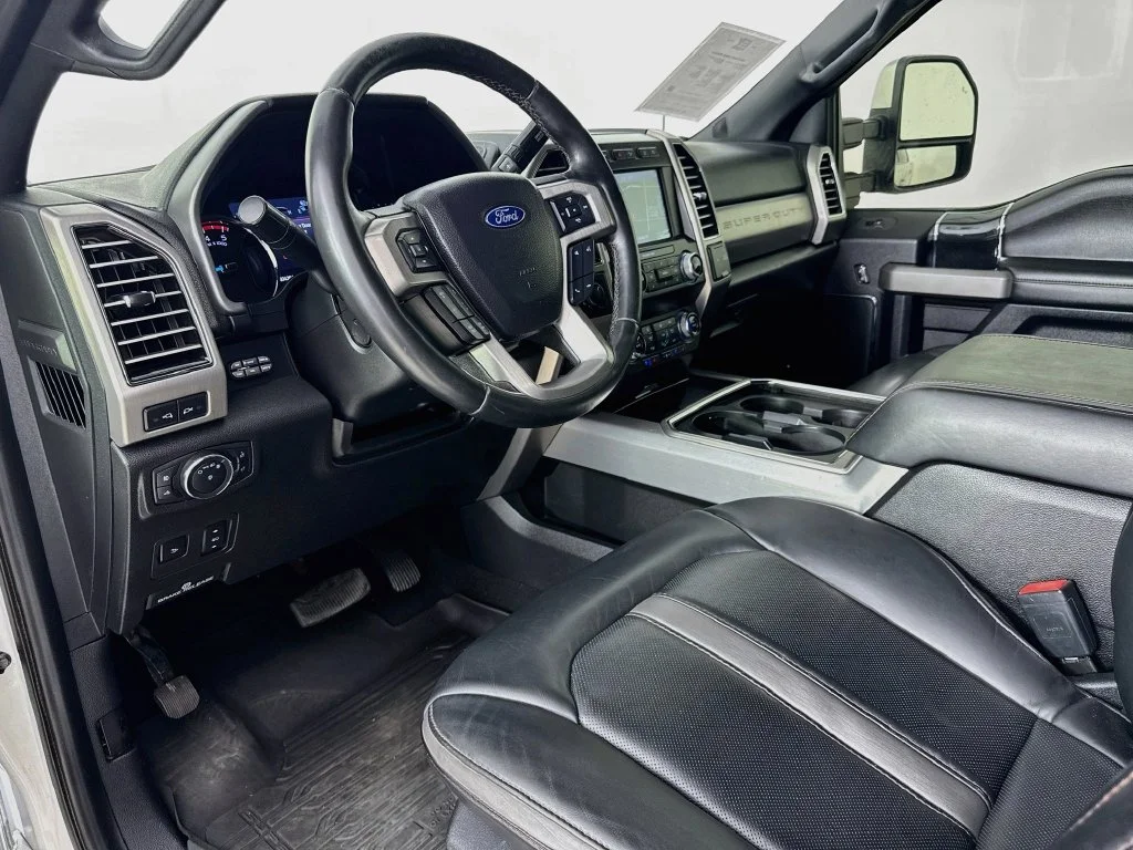 Used 2021 White Metallic Ford Platinum image 39