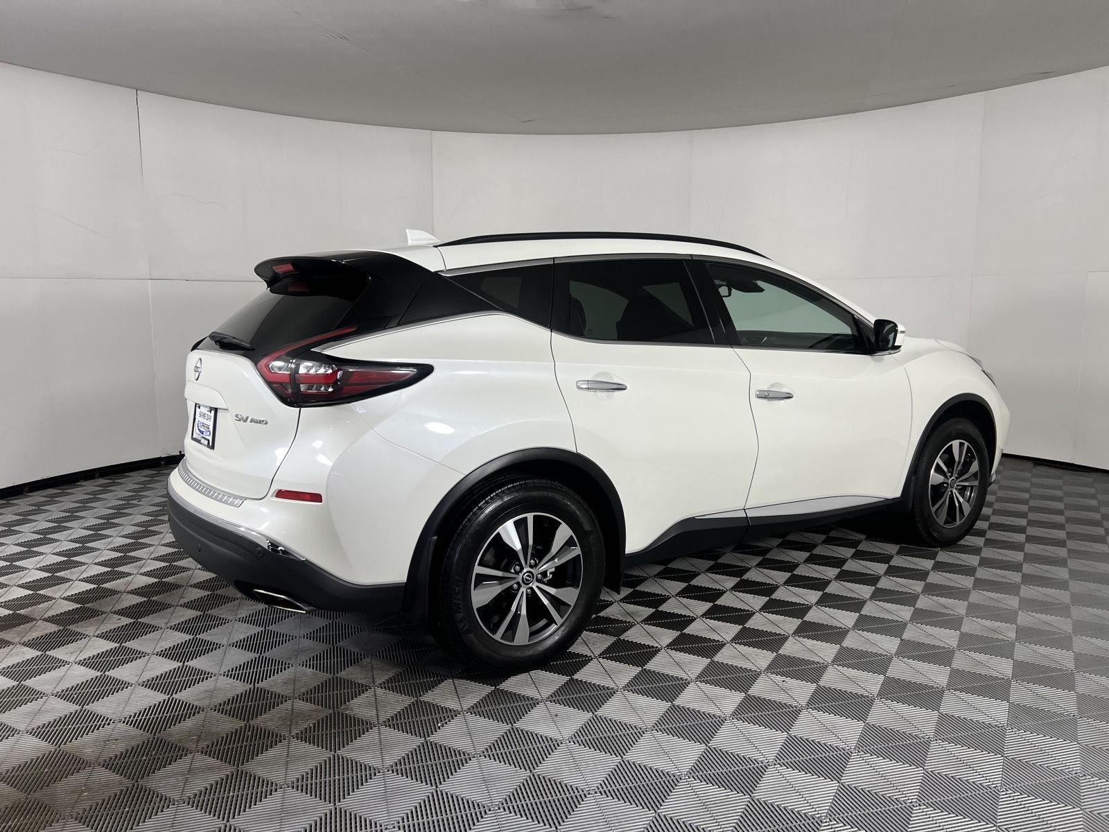Used 2024 Pearl White Tricoat Nissan SV image 40