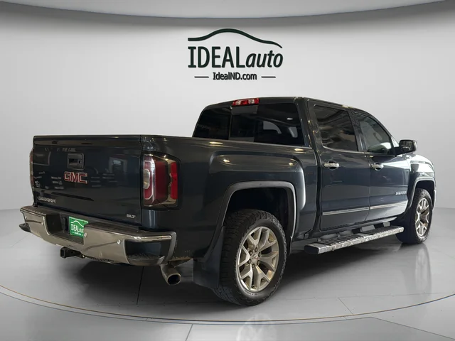 Used 2018 Gray GMC SLT image 13