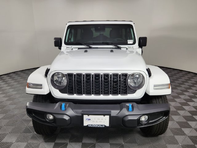 Used 2024 White Jeep Sport S 4xe image 8