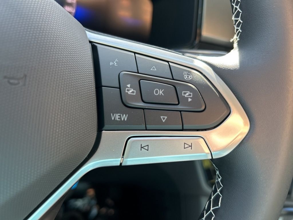 New 2026 Black Volkswagen 1.5T S image 25