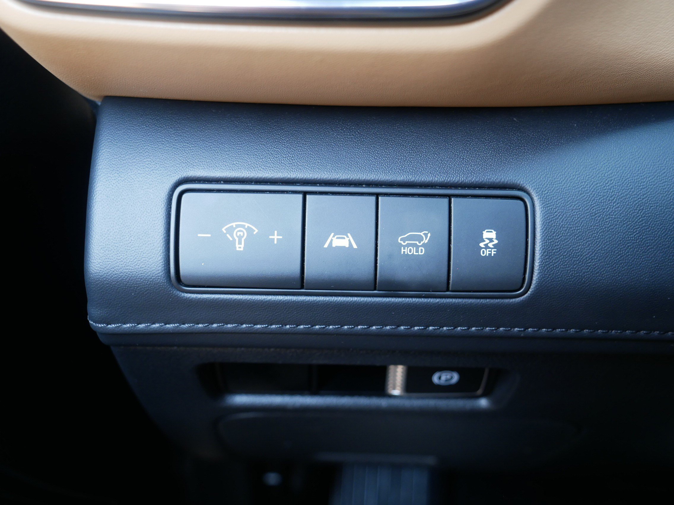 Used 2023 Hampton Gray Hyundai Calligraphy image 27