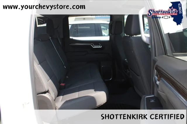 Used 2022 White Chevrolet LT image 20