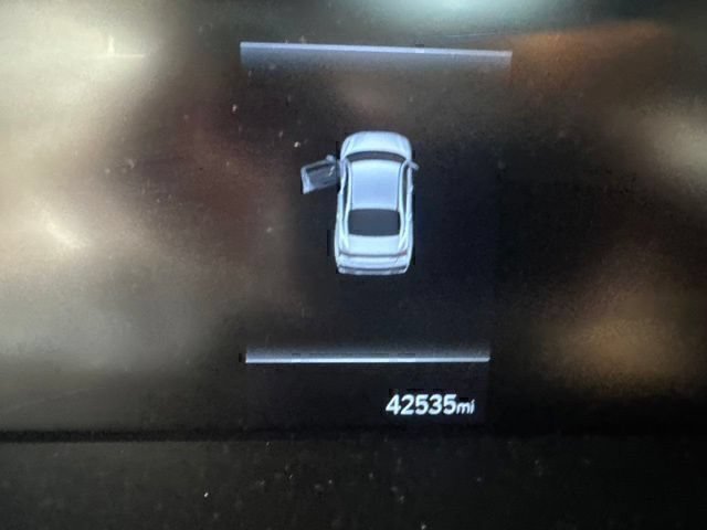 Used 2025 Gray Hyundai SEL Sport image 14