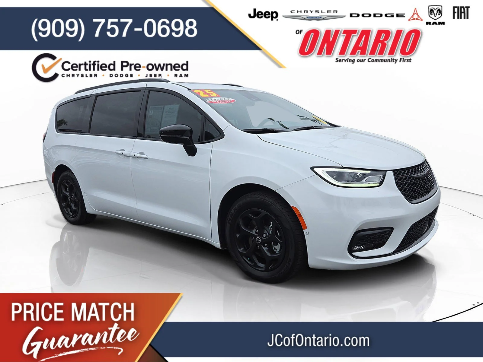 2025 Chrysler Pacifica Hybrid Select Premium S-Appearance PHEV's photo