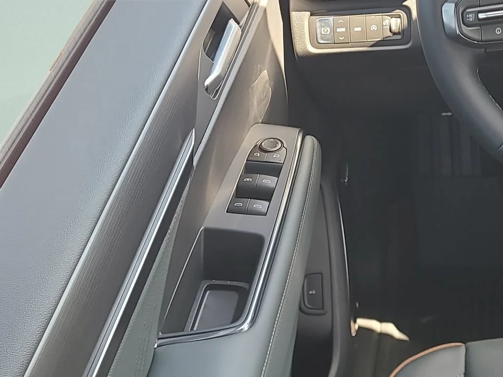 New 2026 Sterling Metallic GMC AT4 image 20
