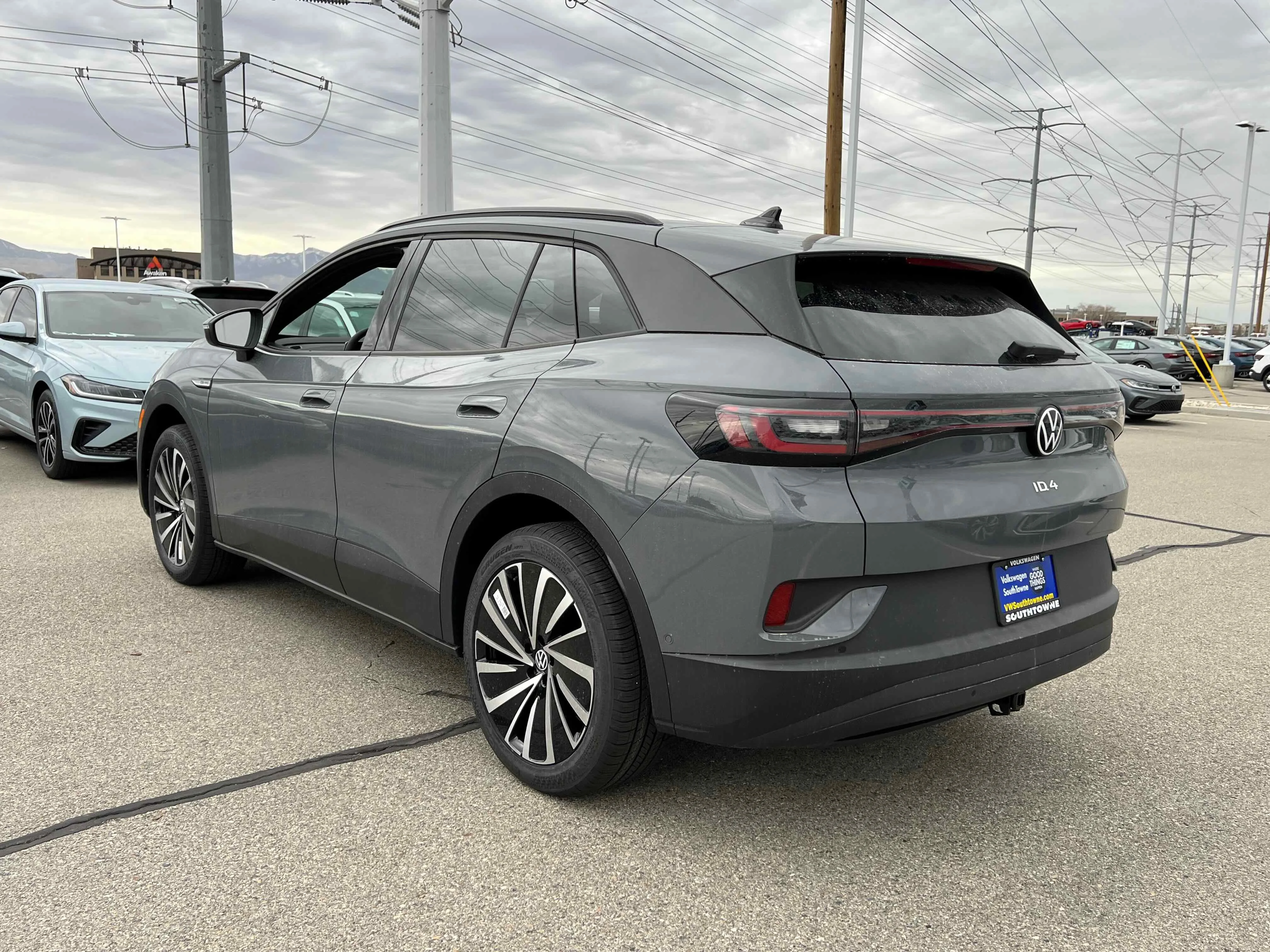 New 2026 Gray Volkswagen Pro image 7