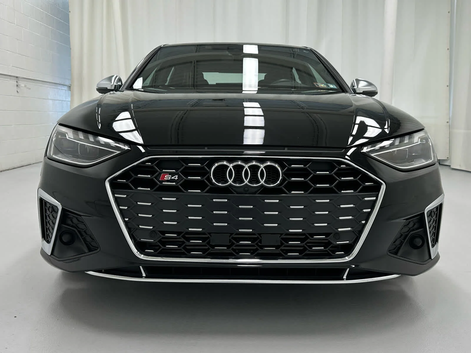 Used 2023 Mythos Black Metallic Audi Premium Plus image 5
