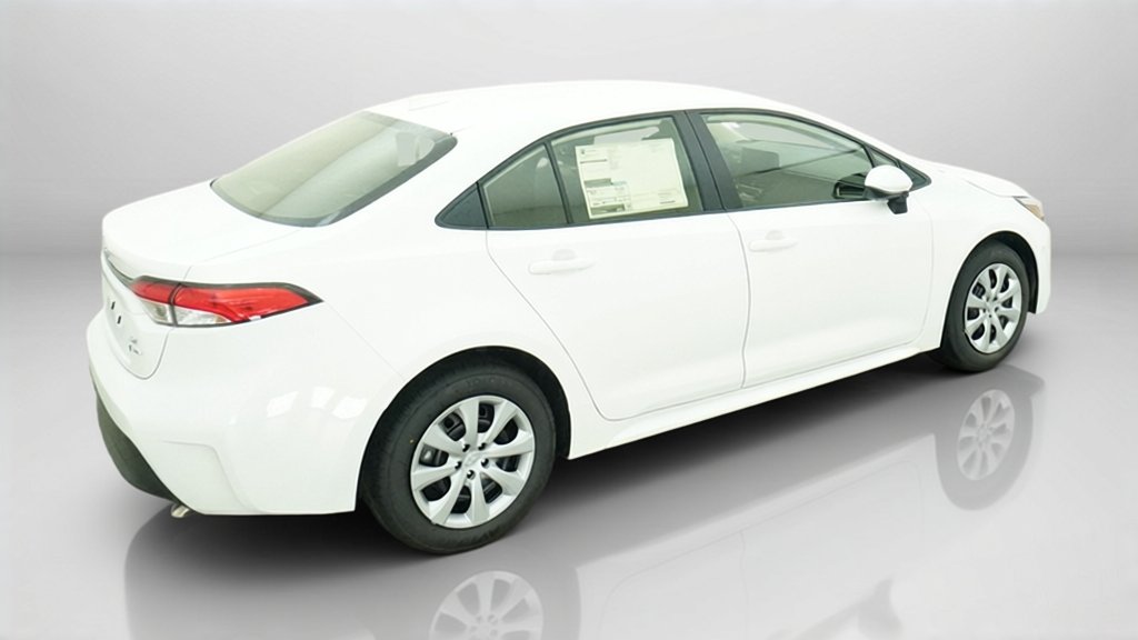 New 2027 Ice Cap Toyota Hybrid LE image 9