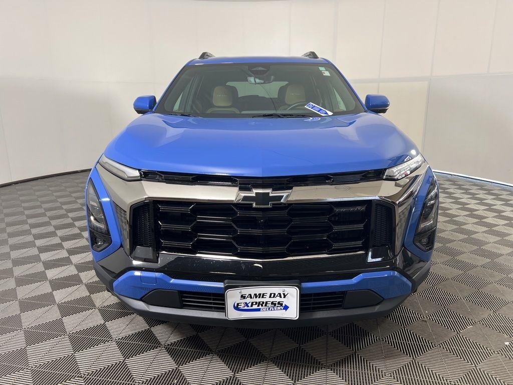 Used 2025 Blue Metallic Chevrolet ACTIV image 31