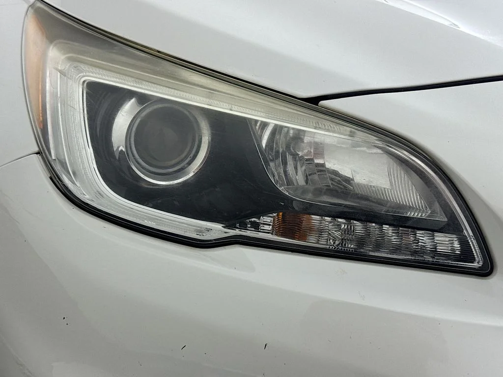 Used 2017 White Subaru 3.6R image 37