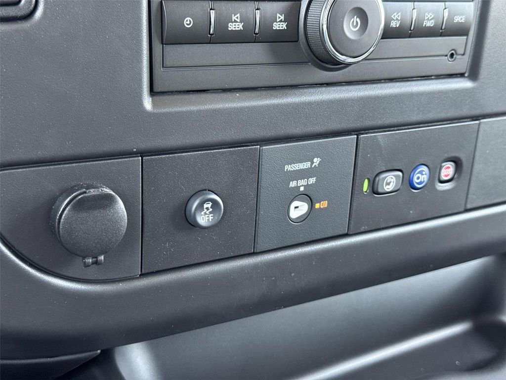 2026 Chevrolet Express Cargo Work Van - Photo 15