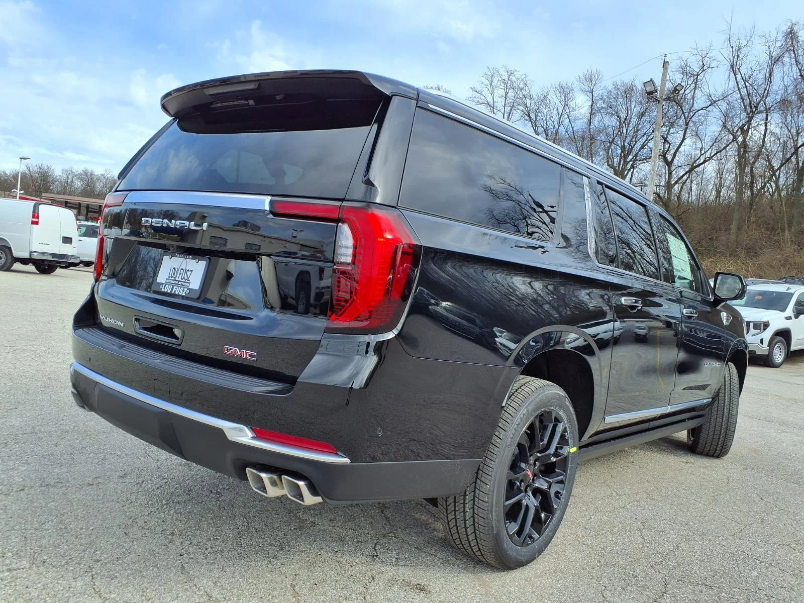2026 GMC Yukon XL Denali - Photo 22