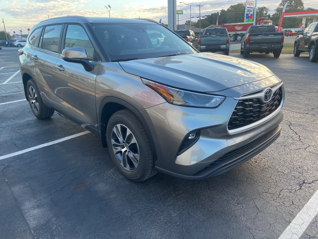 2026 Toyota Highlander XLE - Photo 7