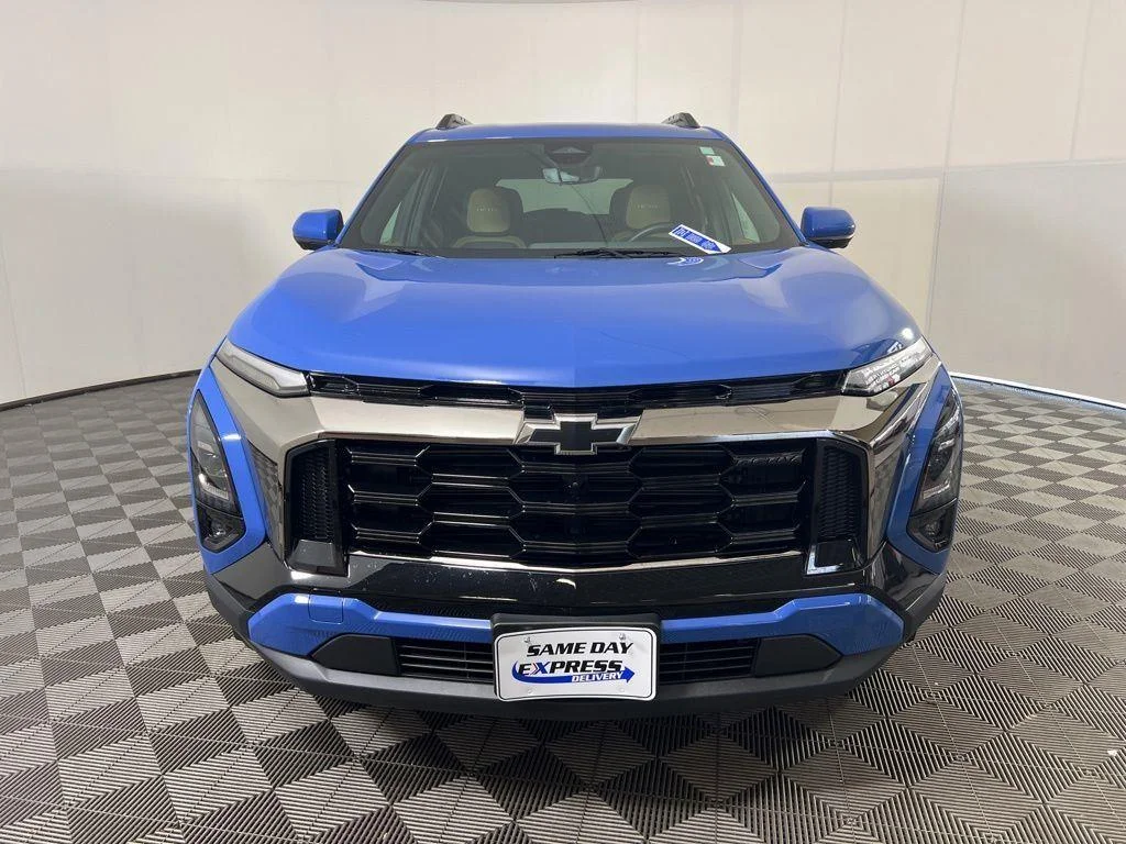 Used 2025 Blue Metallic Chevrolet ACTIV image 31