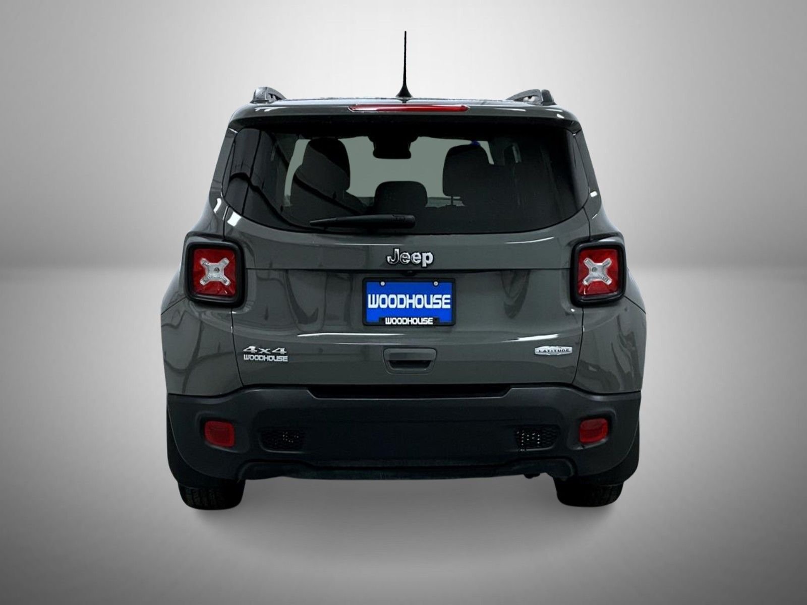 Used 2021 Gray Jeep Latitude image 6