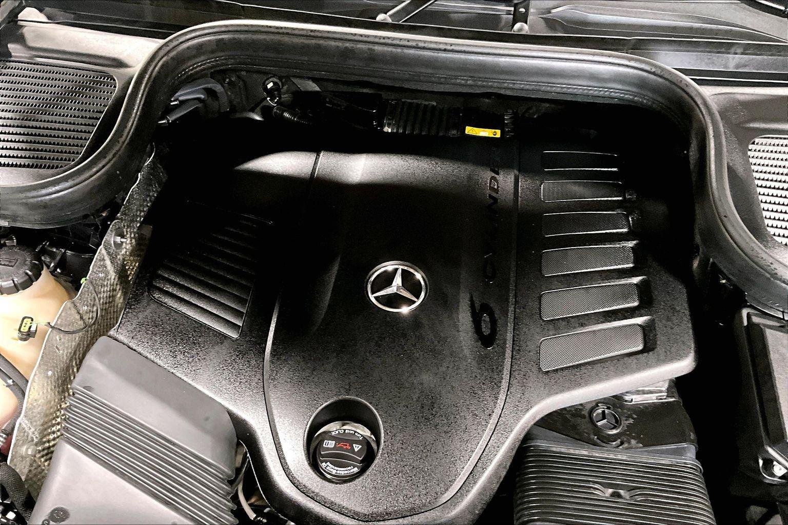 Used 2022 Obsidian Black Metallic Mercedes-Benz GLE 450 image 35