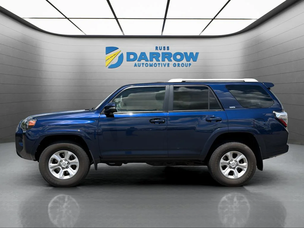 Used 2014 Blue Toyota SR5 Premium image 2