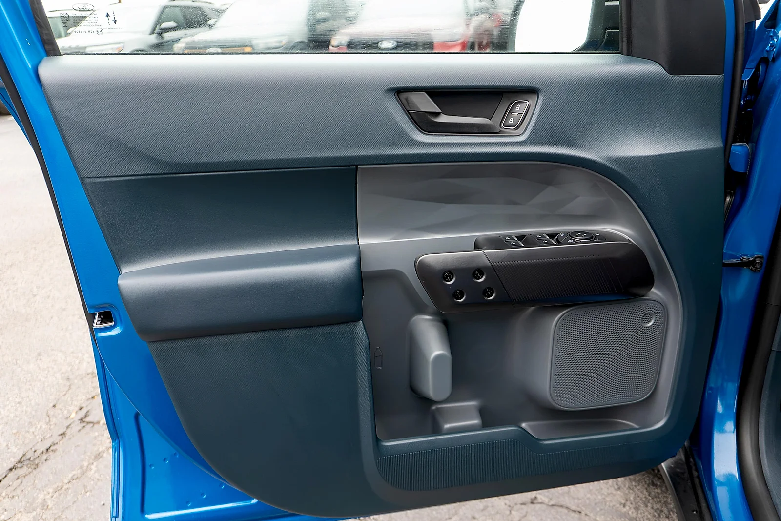 New 2026 Velocity Blue Ford XLT image 10