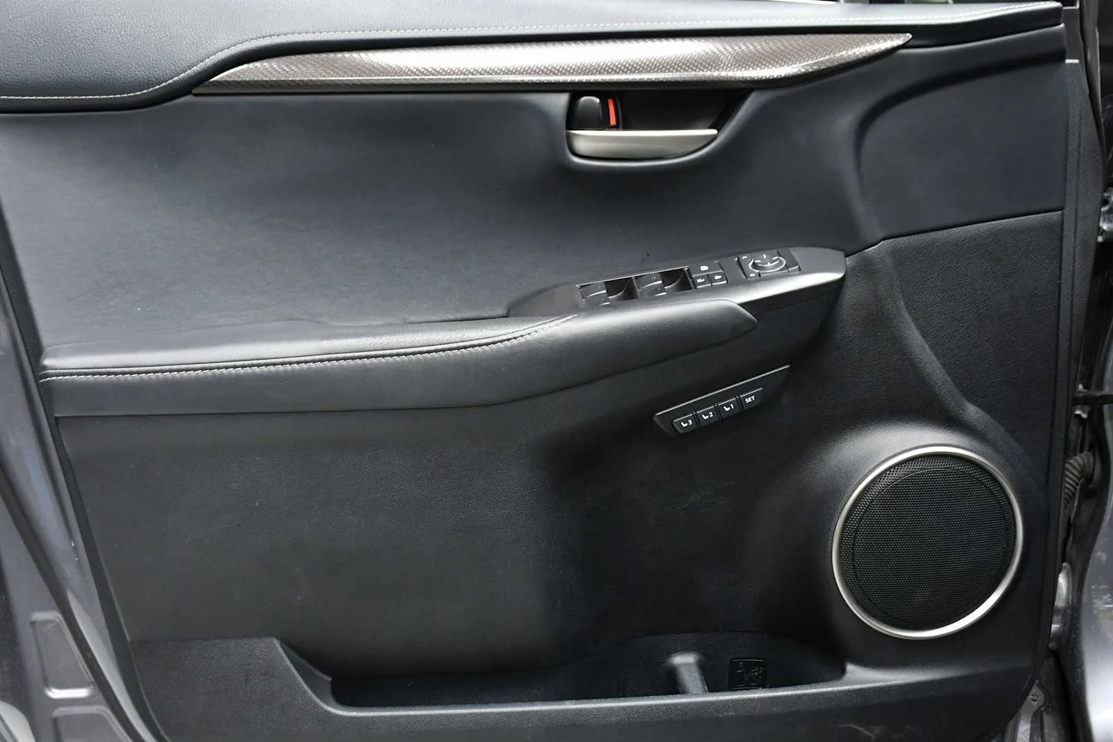 Used 2016 Nebula Gray Pearl Lexus  image 14