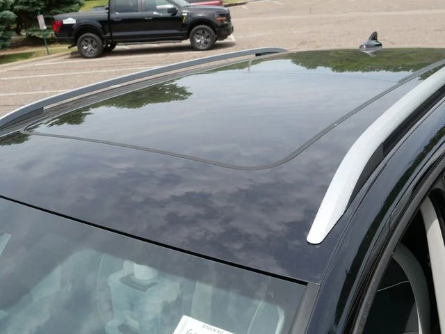 New 2026 Black Volkswagen 1.5T SE image 6