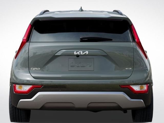 2025 Kia Niro EX Touring - Photo 14