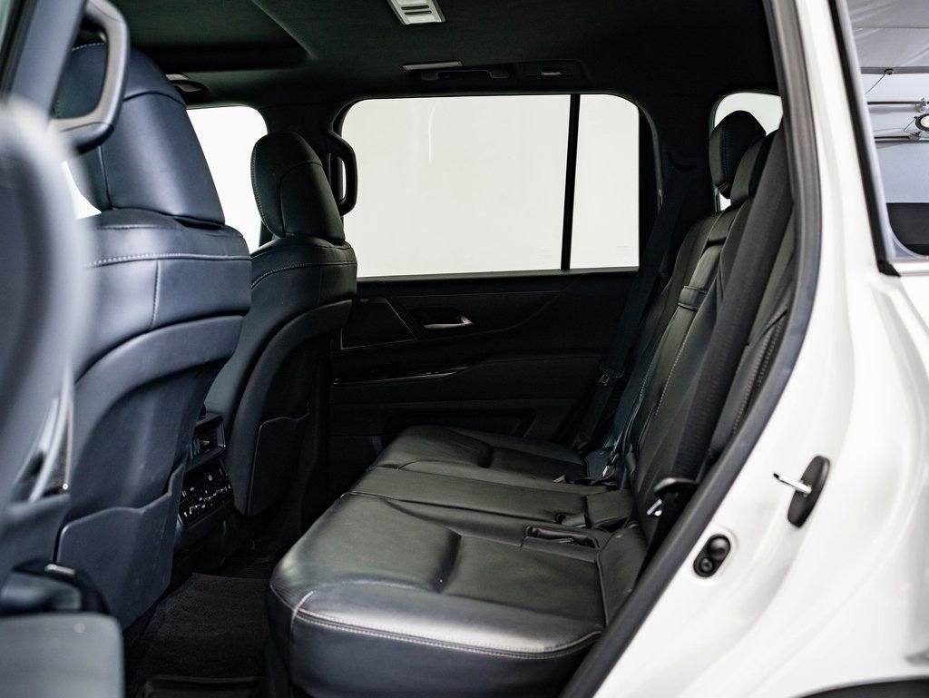 Used 2024 White Pearl Lexus 600 Premium image 45