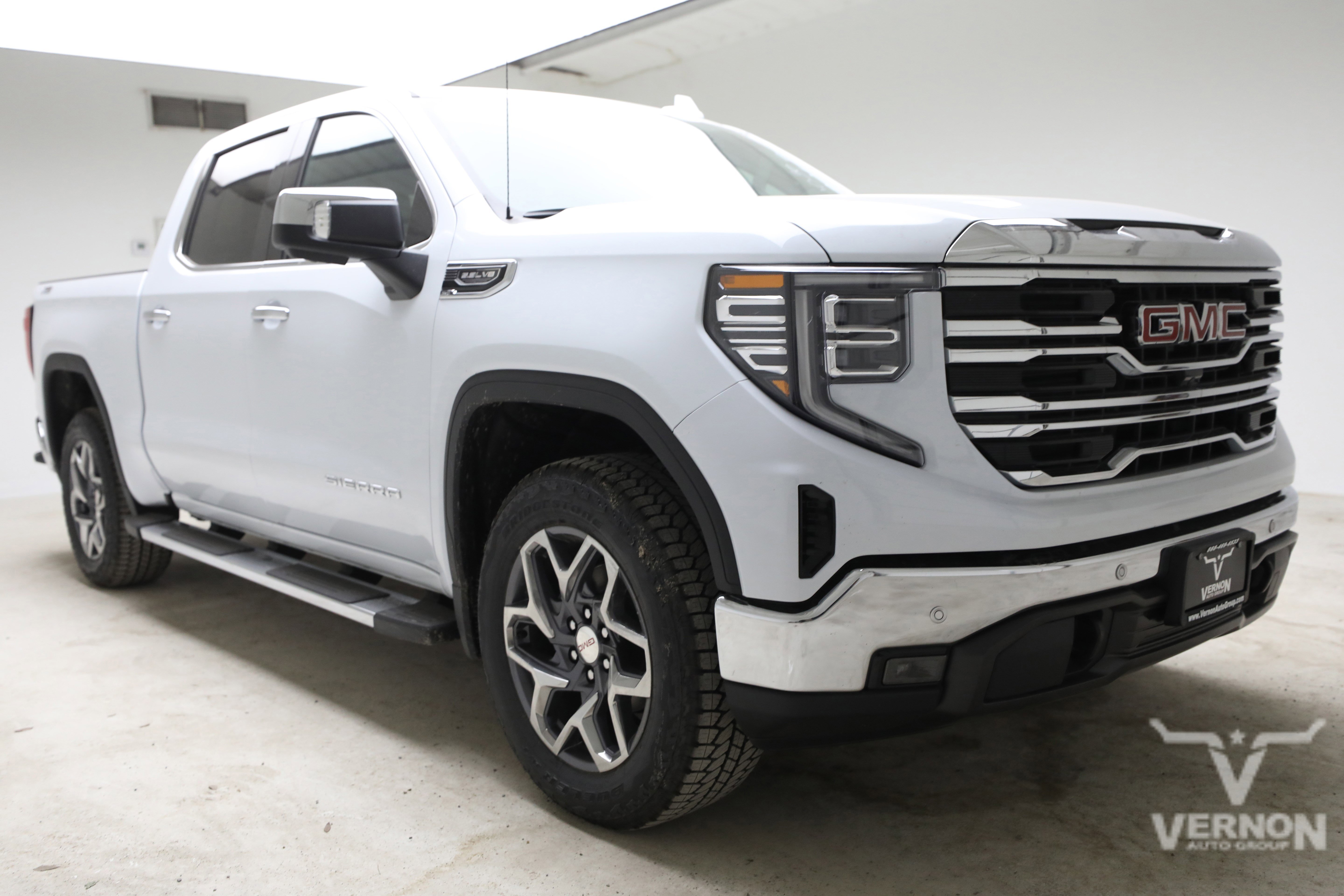 New 2026 Glacier White Tricoat GMC N image 7
