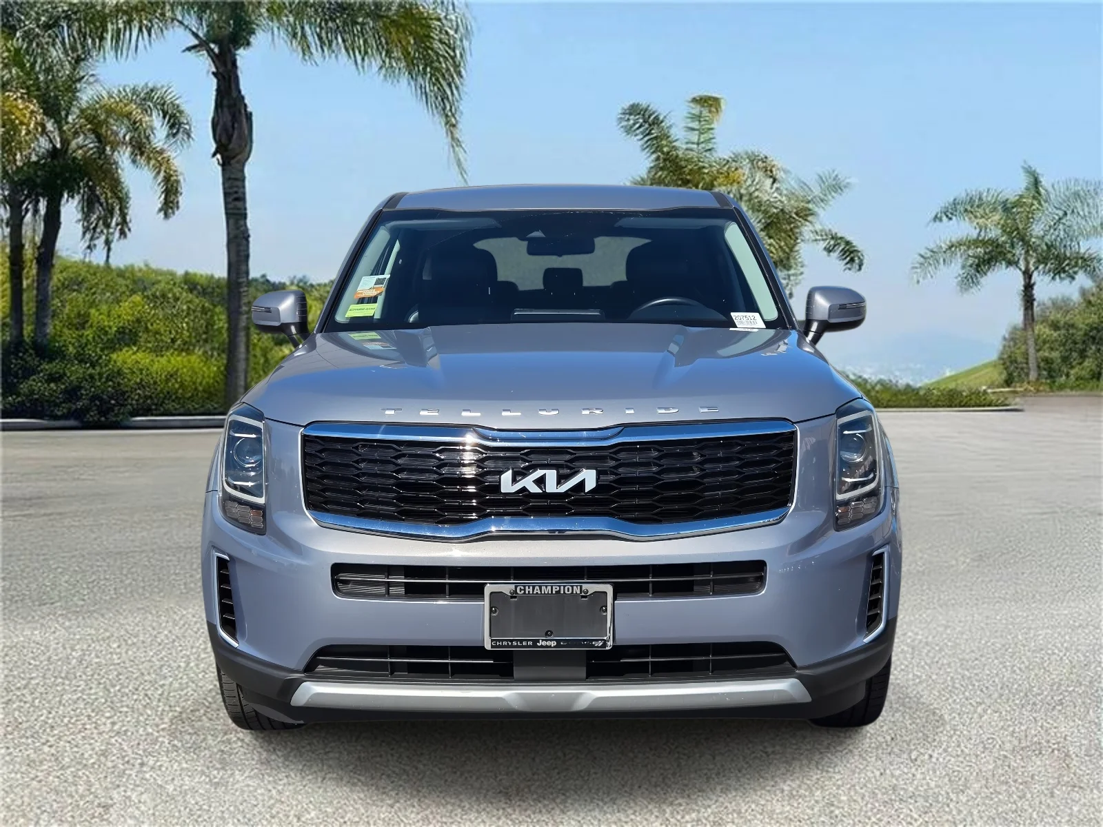 Used 2022 Everlasting Silver Kia LX AWD image 4