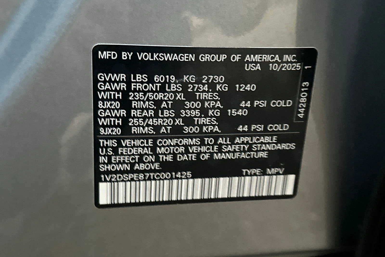 New 2026 Silver Mist Metallic Volkswagen Pro image 26