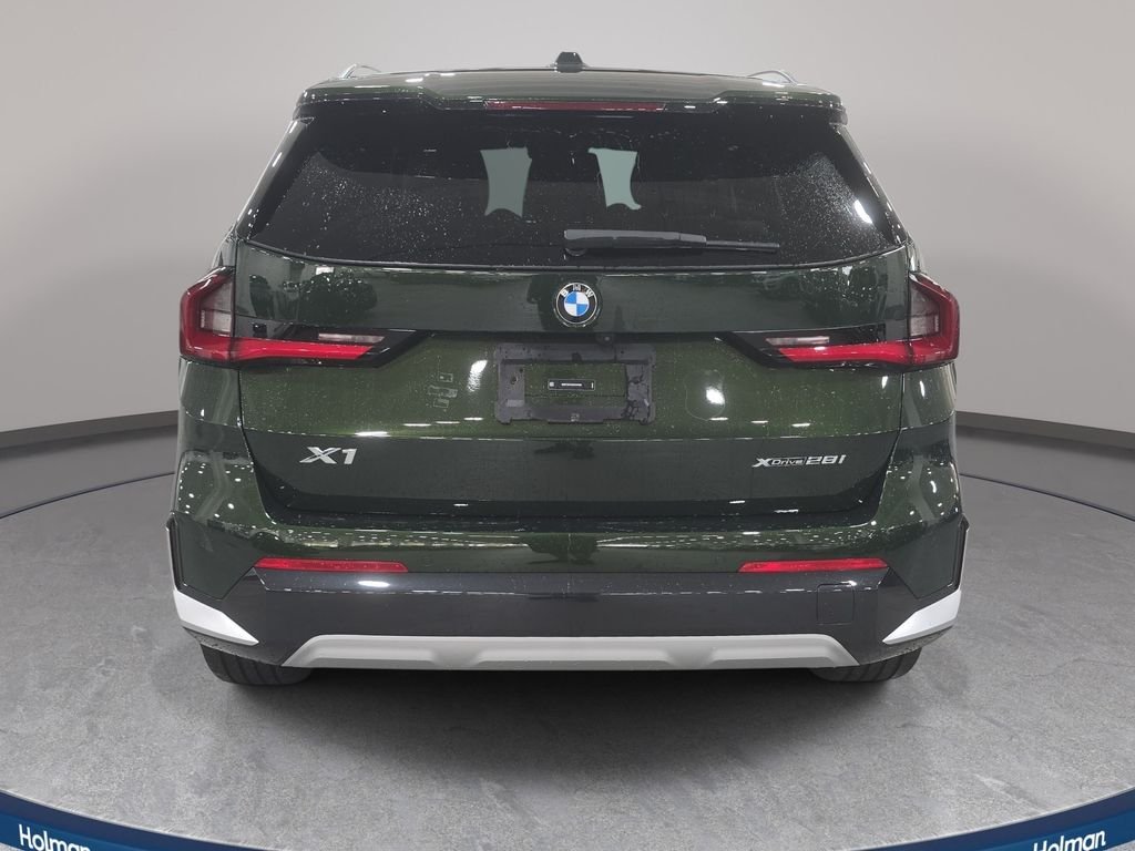 Certified Used 2025 San Remo Green Metallic BMW xDrive28i image 7