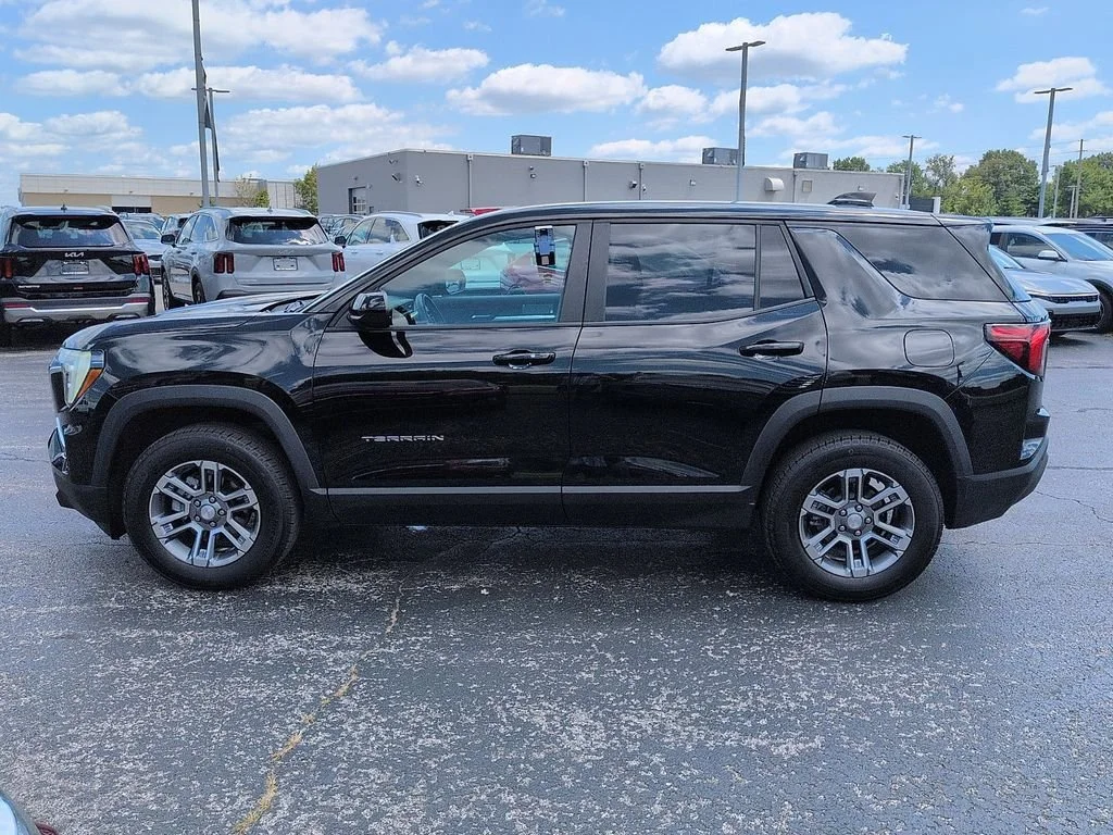 Used 2026 Black GMC Elevation image 4