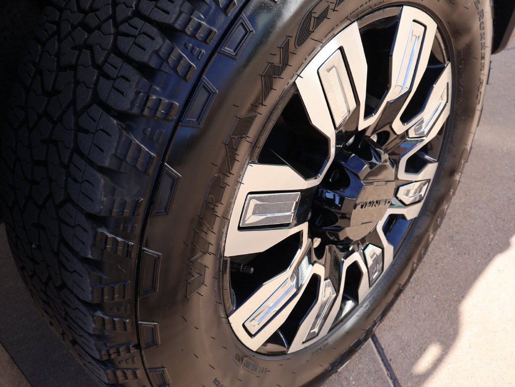 2026 GMC Sierra 2500HD Denali - Photo 39