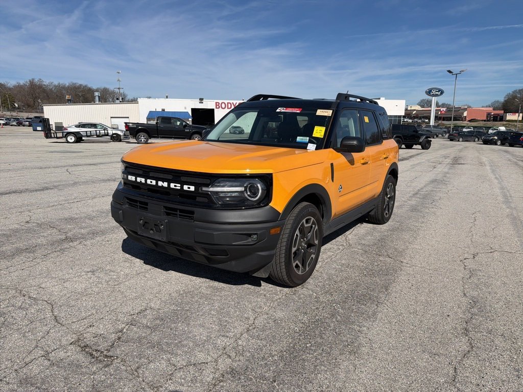Used 2022 Ford Bronco Sport Outer Banks with VIN 3FMCR9C67NRD17428 for sale in Kansas City