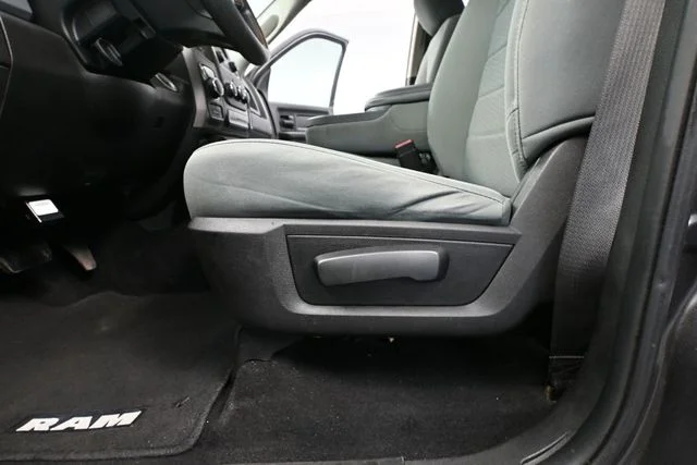 Used 2019 Gray Ram Tradesman image 16