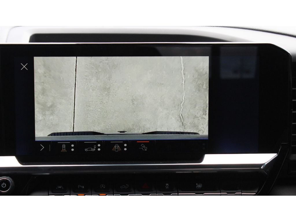 Used 2025 Sterling Gray Metallic Chevrolet High Country image 15